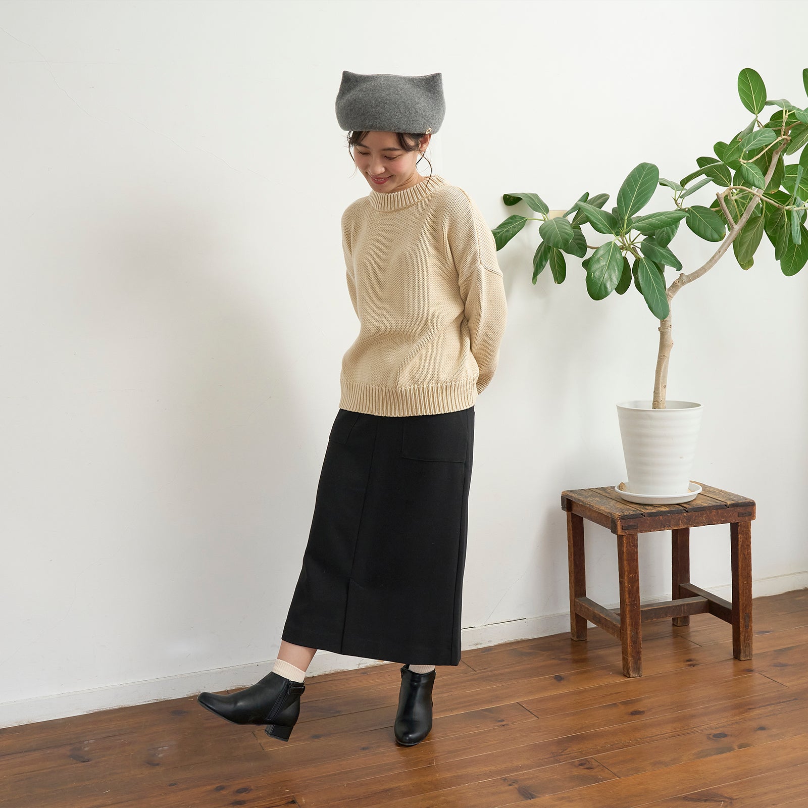 ポンポンネコベレー/黒猫