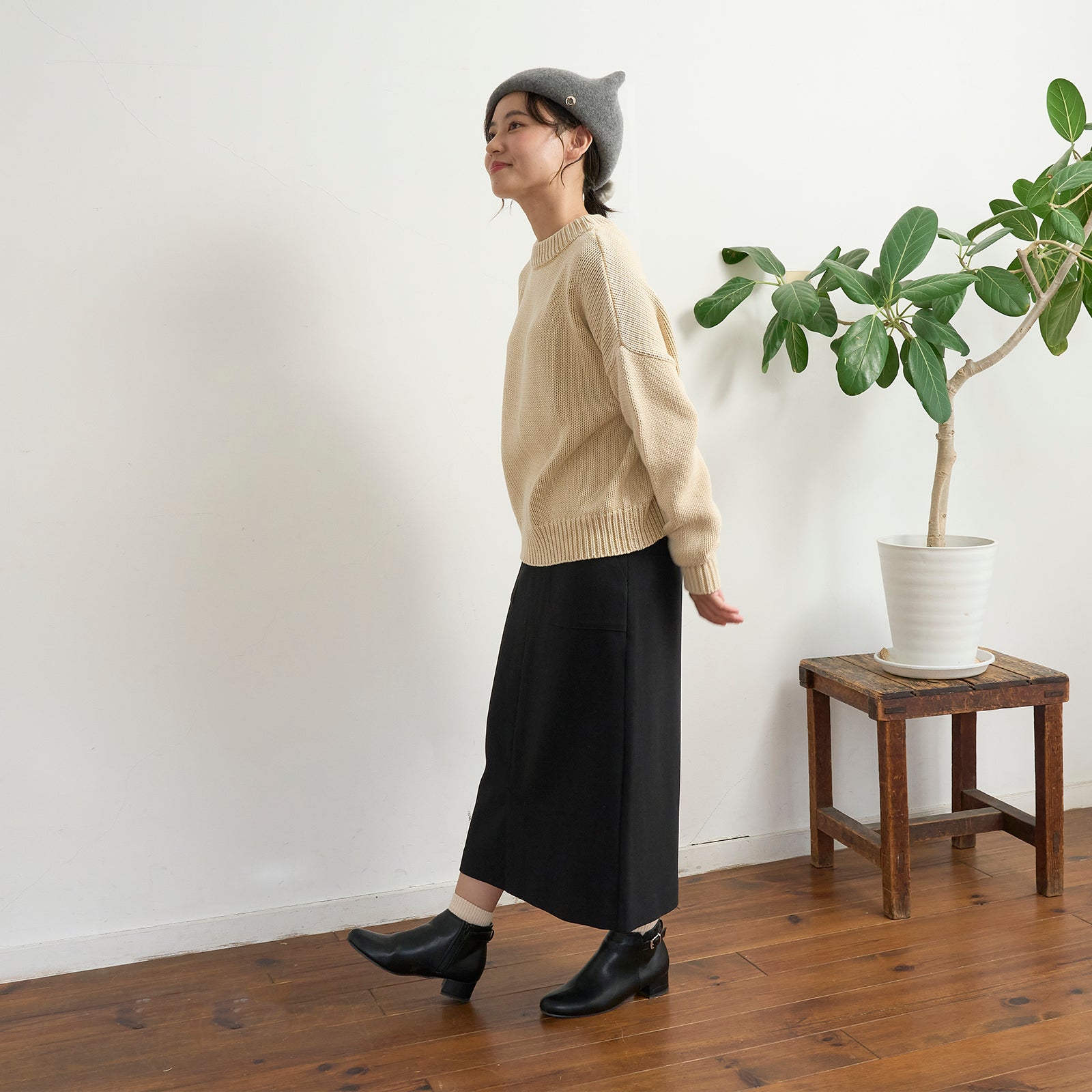 ポンポンネコベレー/黒猫