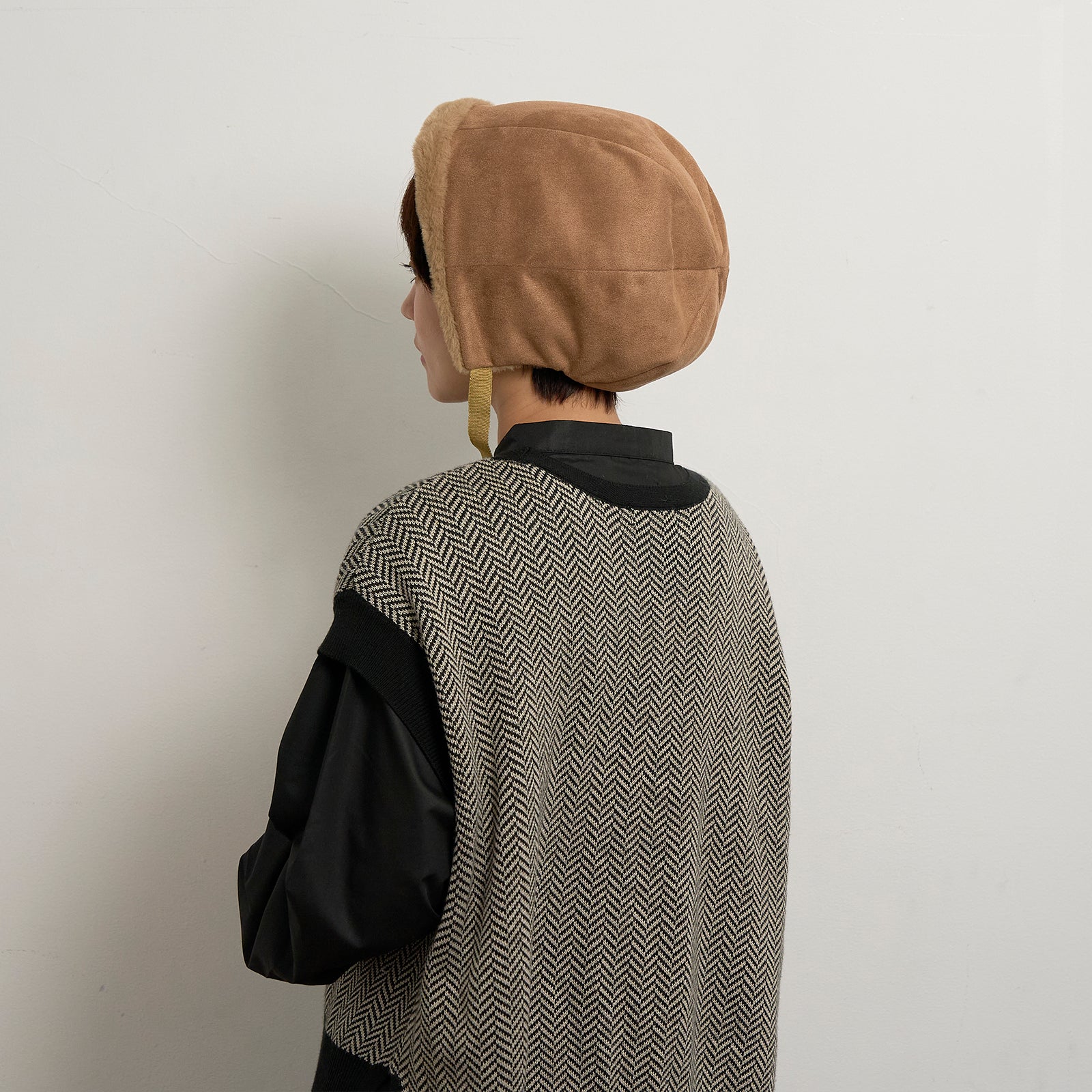 スエードボンネットフード