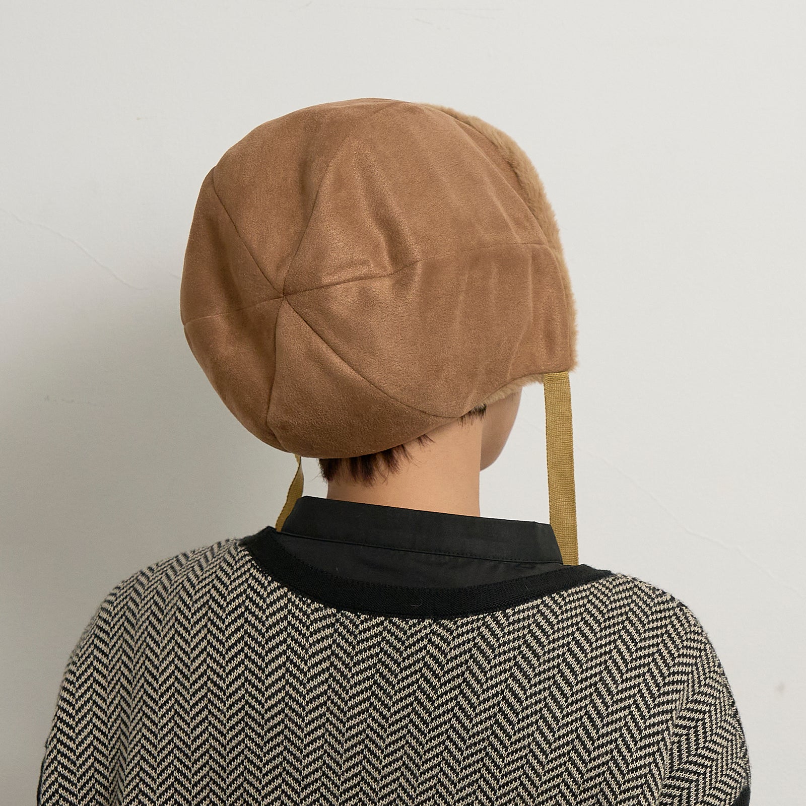 スエードボンネットフード