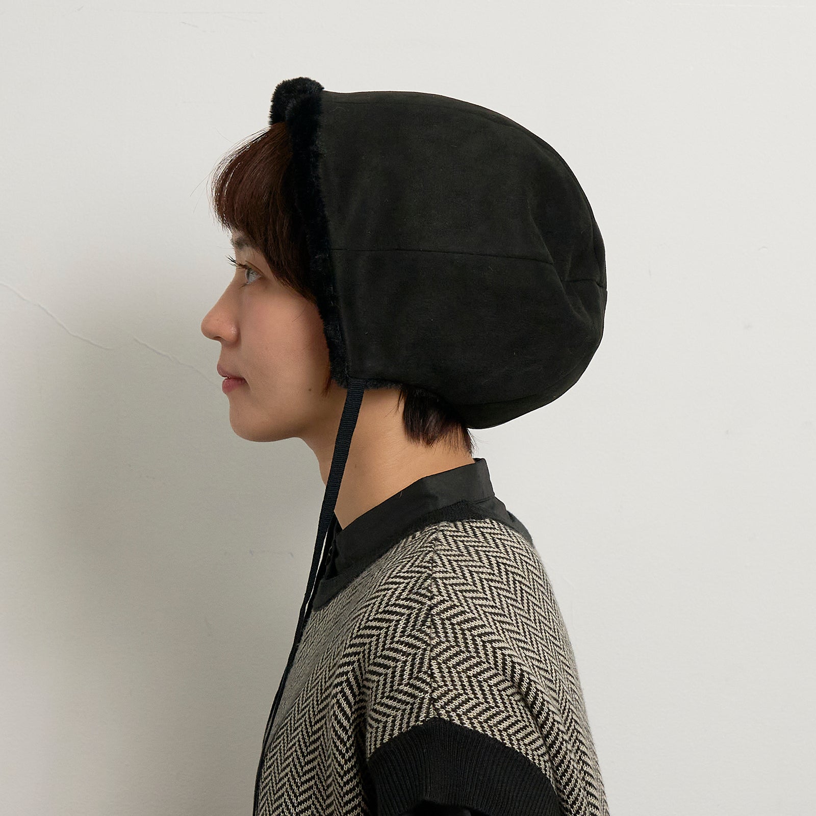 スエードボンネットフード