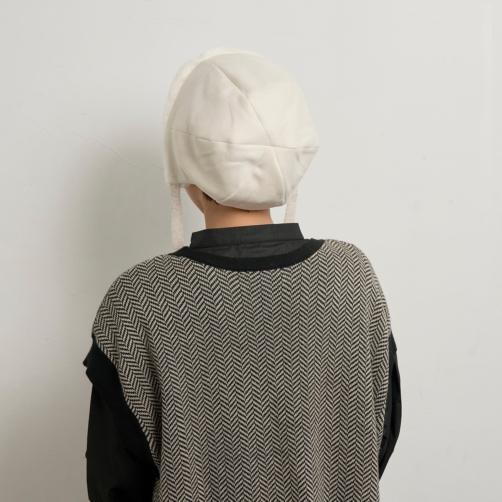 スエードボンネットフード