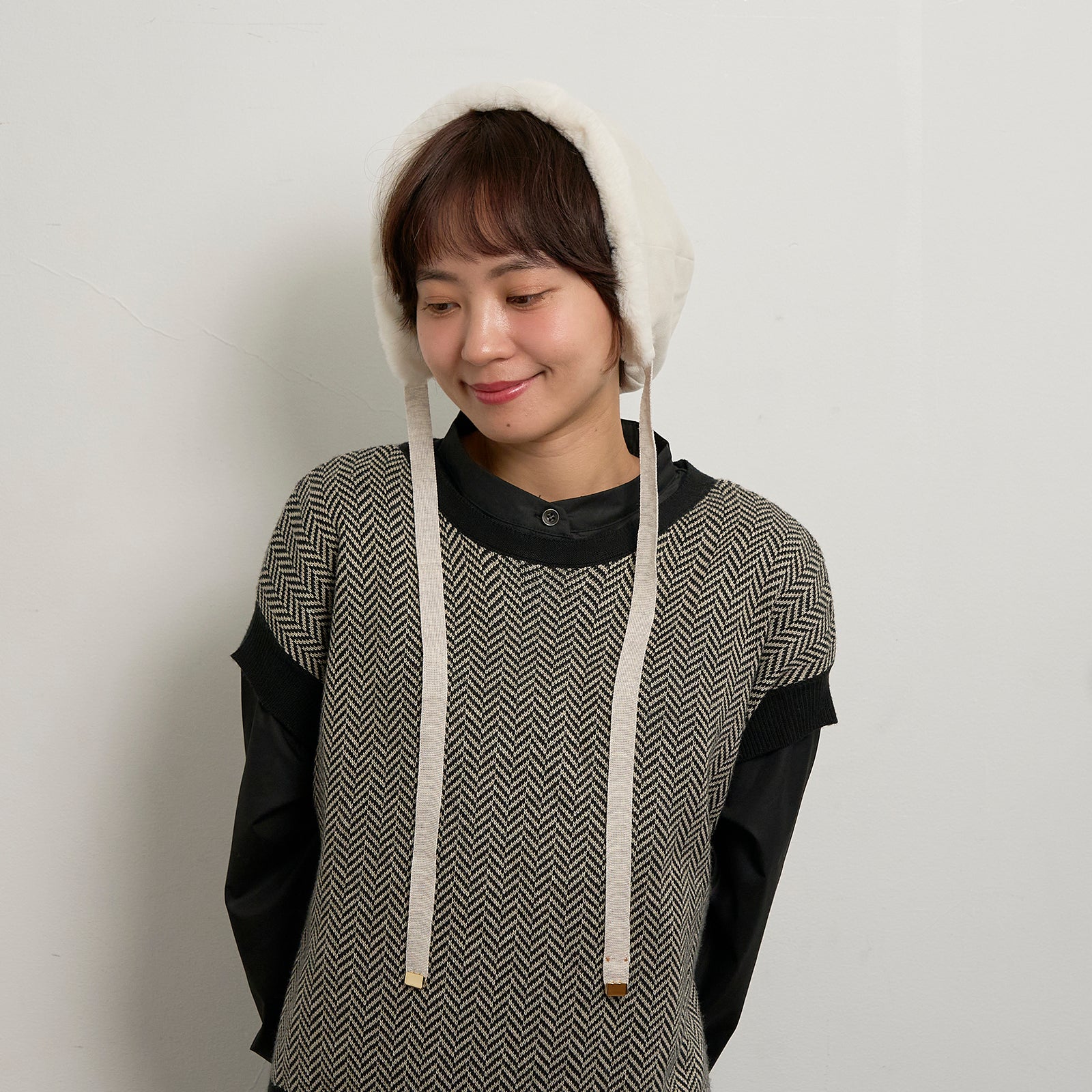 スエードボンネットフード