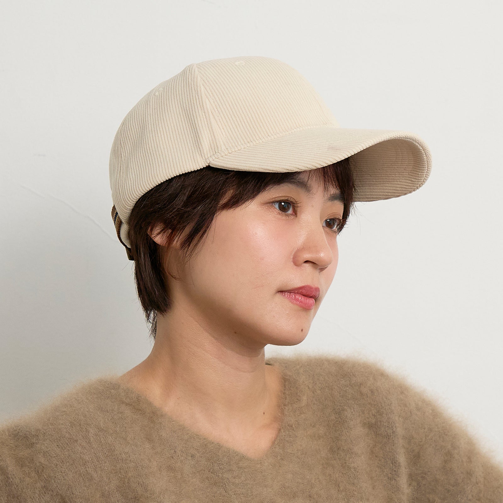 コーデュロイキャップ