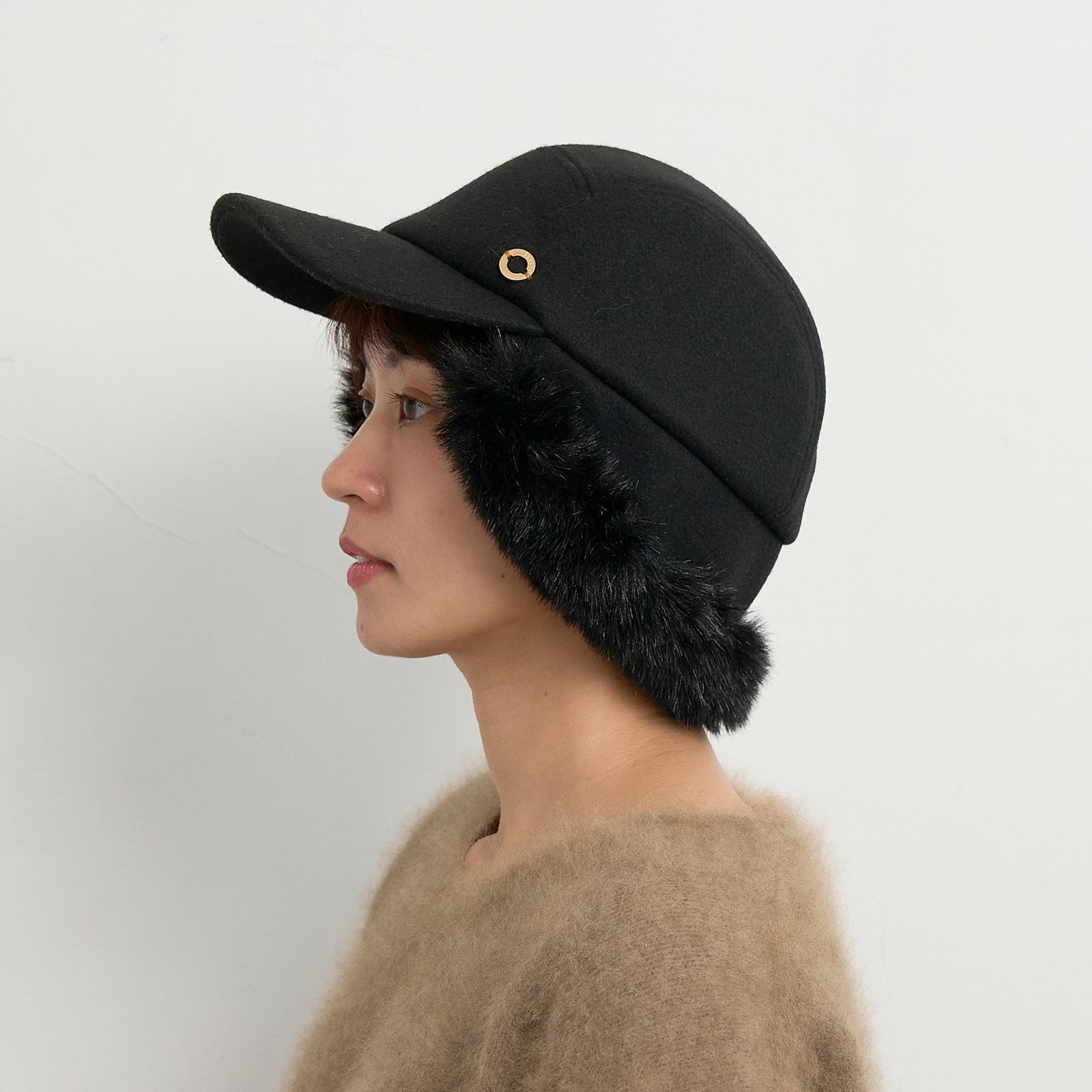 イヤフラップキャップ