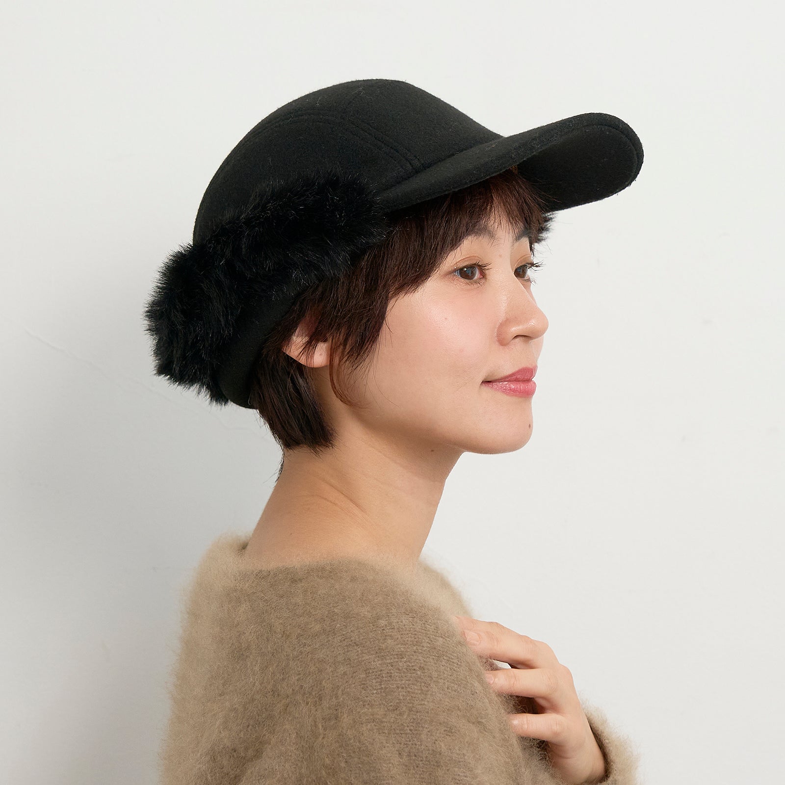 イヤフラップキャップ