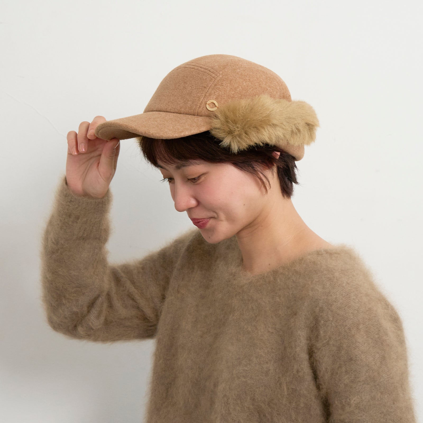 イヤフラップキャップ