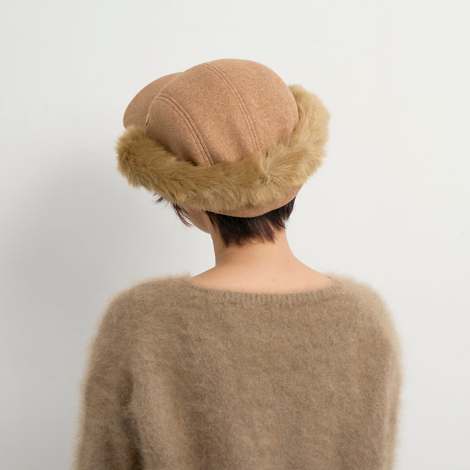 イヤフラップキャップ