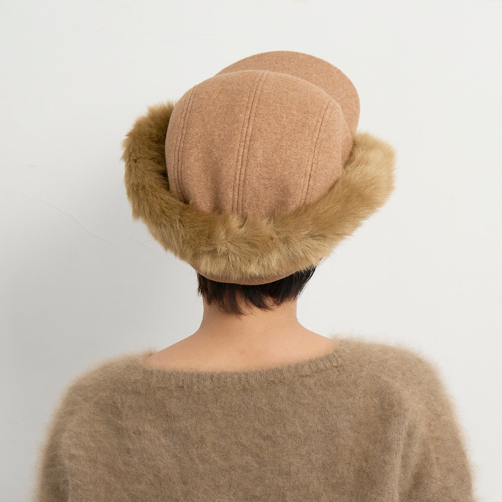 イヤフラップキャップ