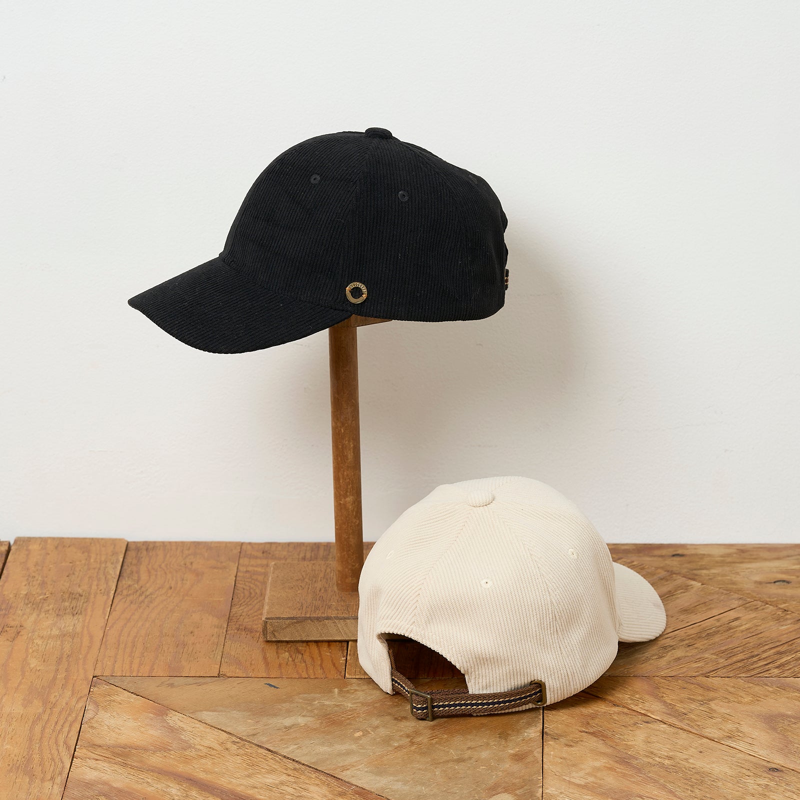 コーデュロイキャップ