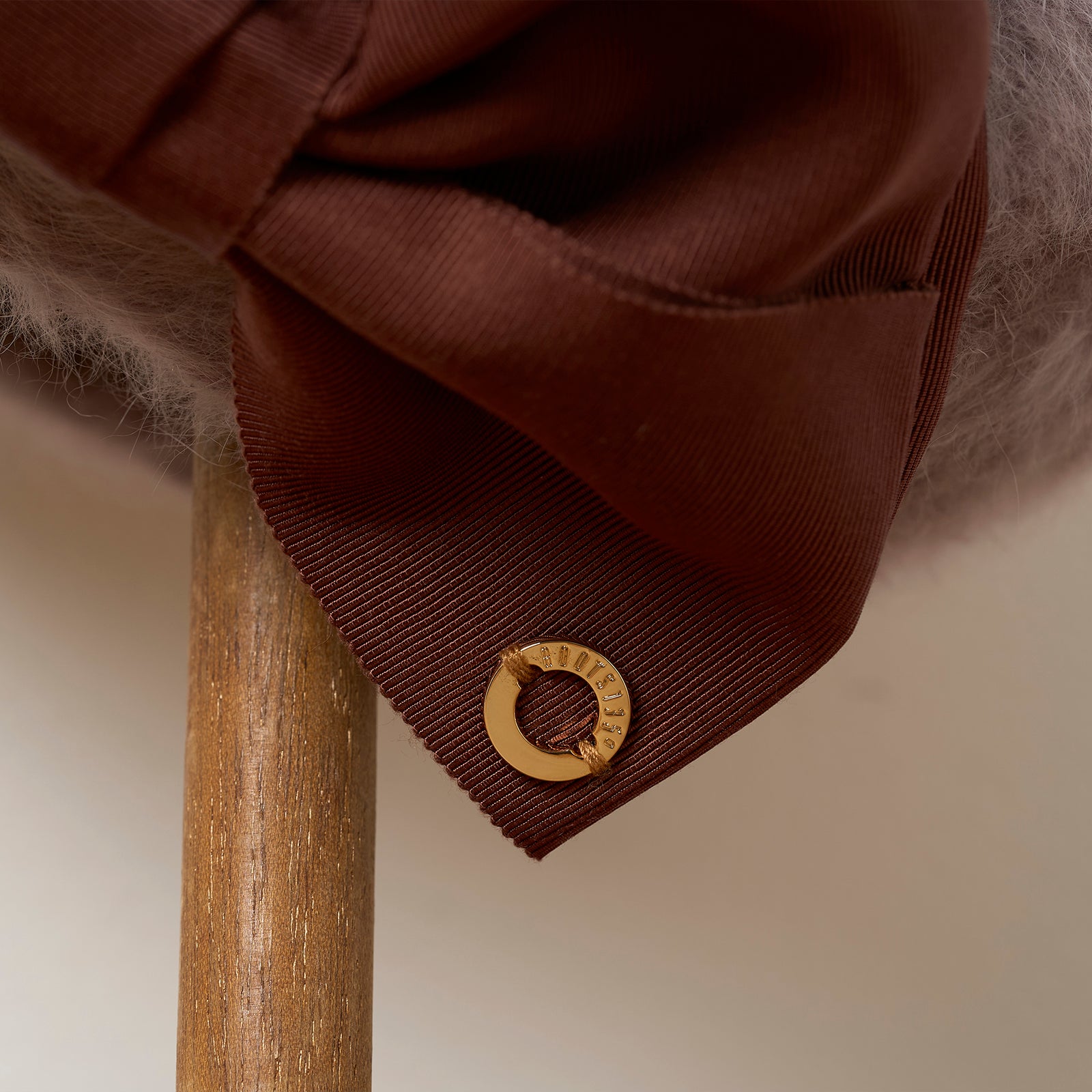 アンゴラリボンベレー