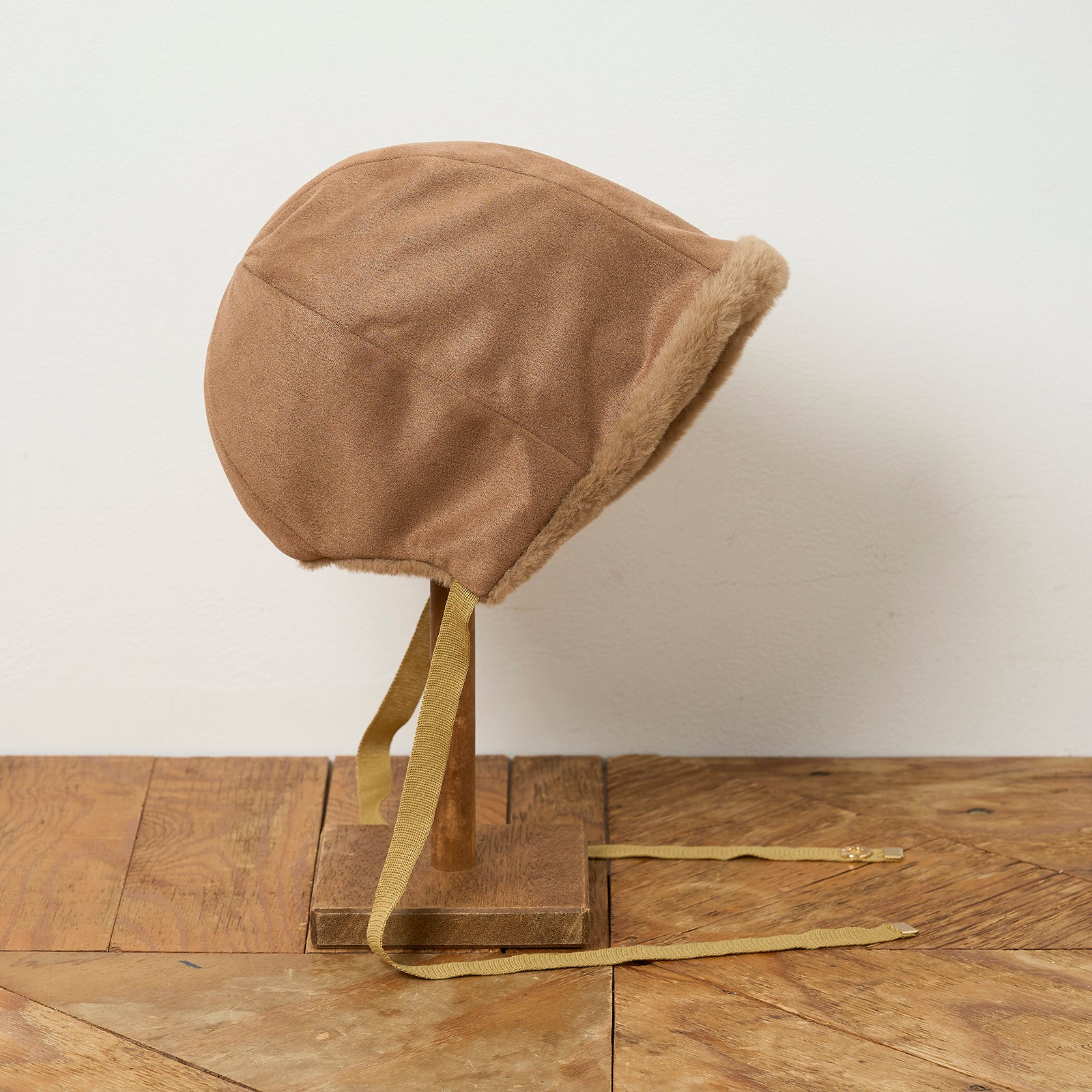 スエードボンネットフード