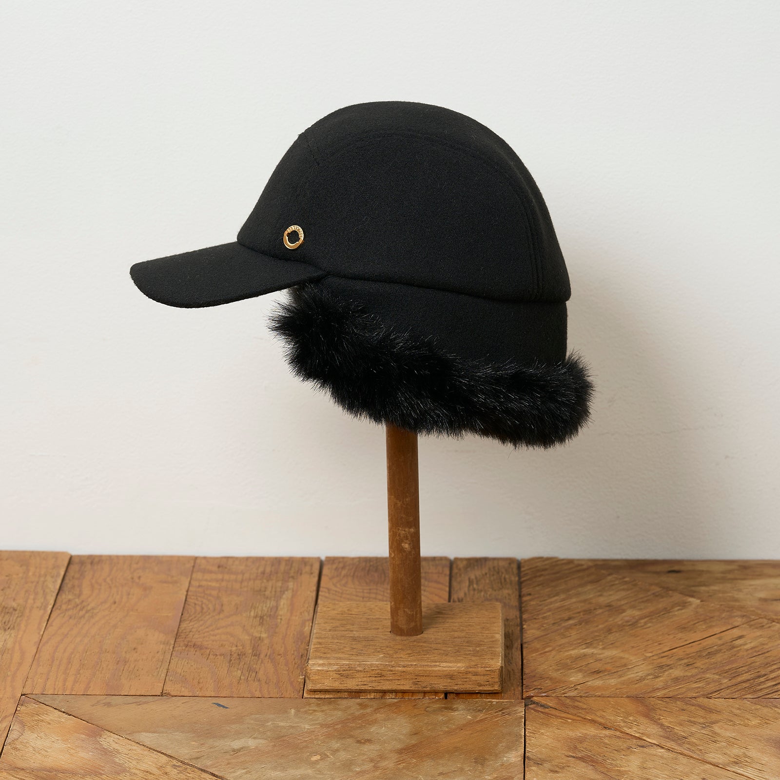 イヤフラップキャップ