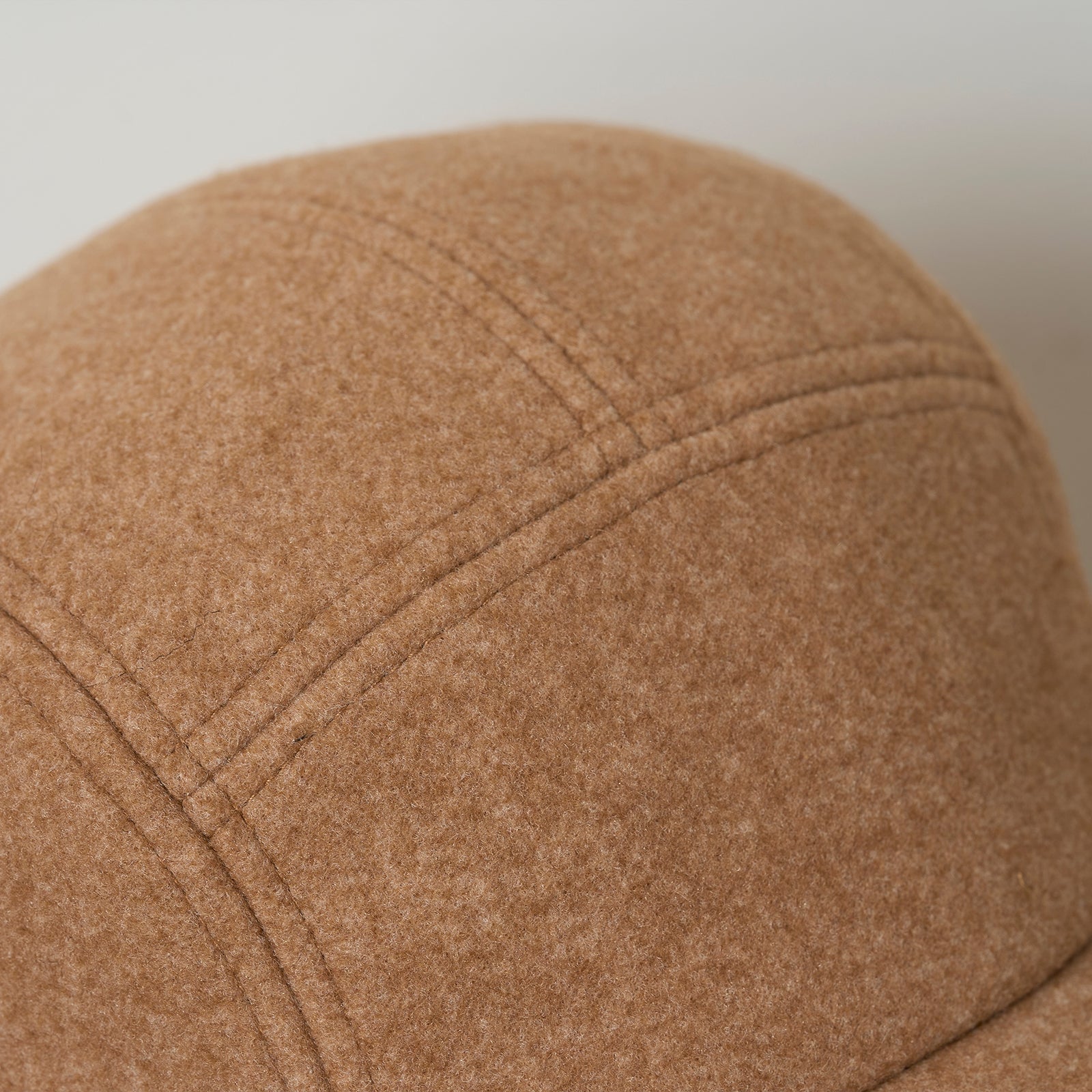 イヤフラップキャップ