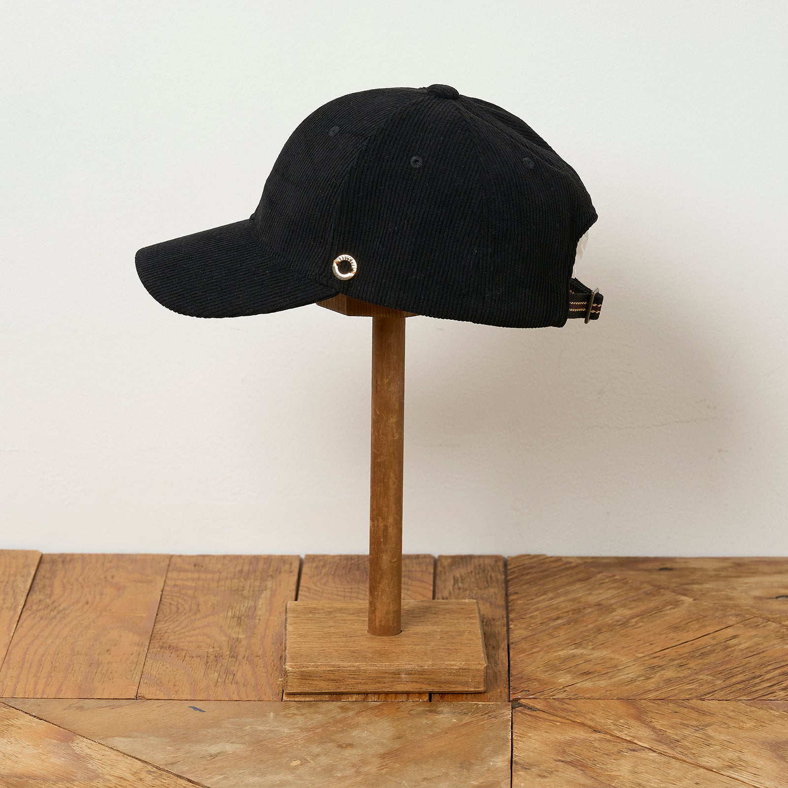 コーデュロイキャップ