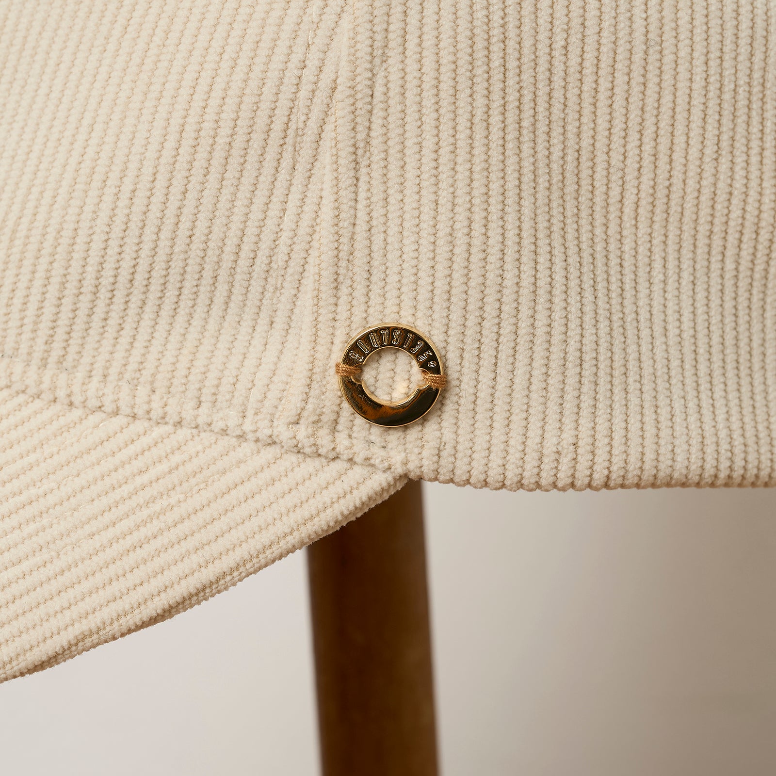 コーデュロイキャップ